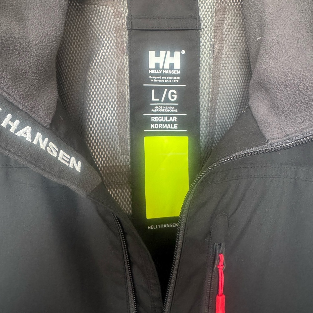 Helly Hansen Black Performance Softshell Jacket w… - image 4